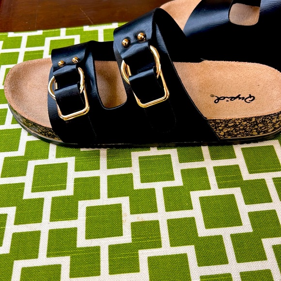 New Qupid Women’s Double Band Buckle, Black Sandals - Picture 4 of 7